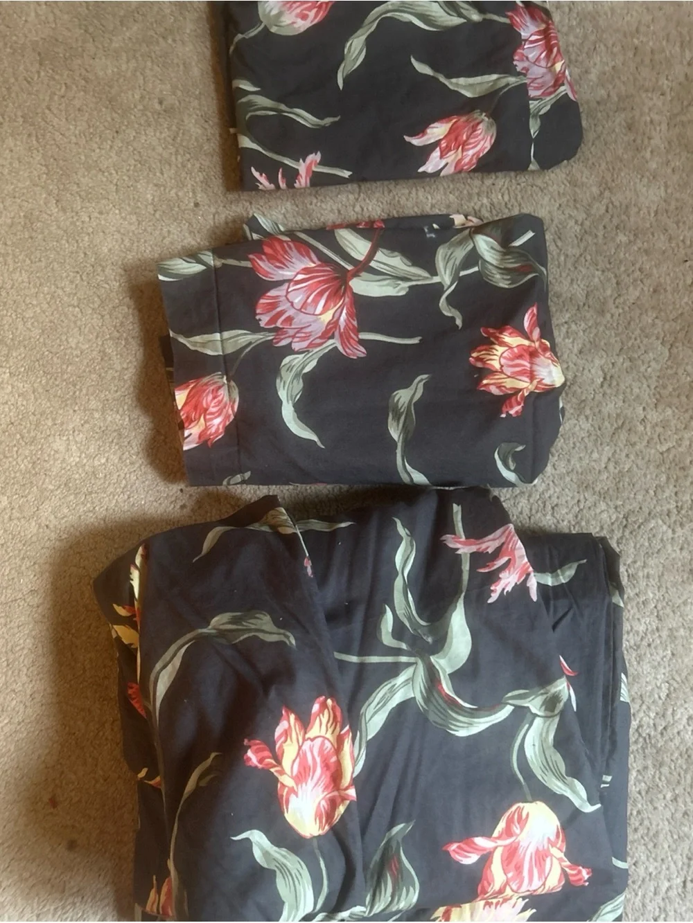 IKEA Full/Queen Duvet Cover&  Pillow Shams Floral Botanical Black 86x86. Good